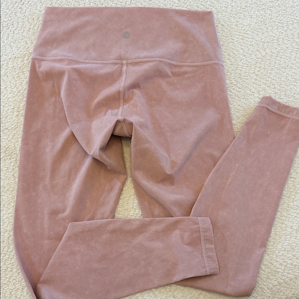 Women’s Lululemon Wunder Under Pink Light Wash Leggings - size 8 - NWOT